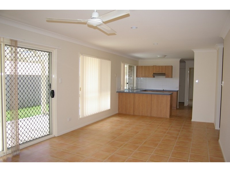 17 Samson Street, North Lakes QLD 4509