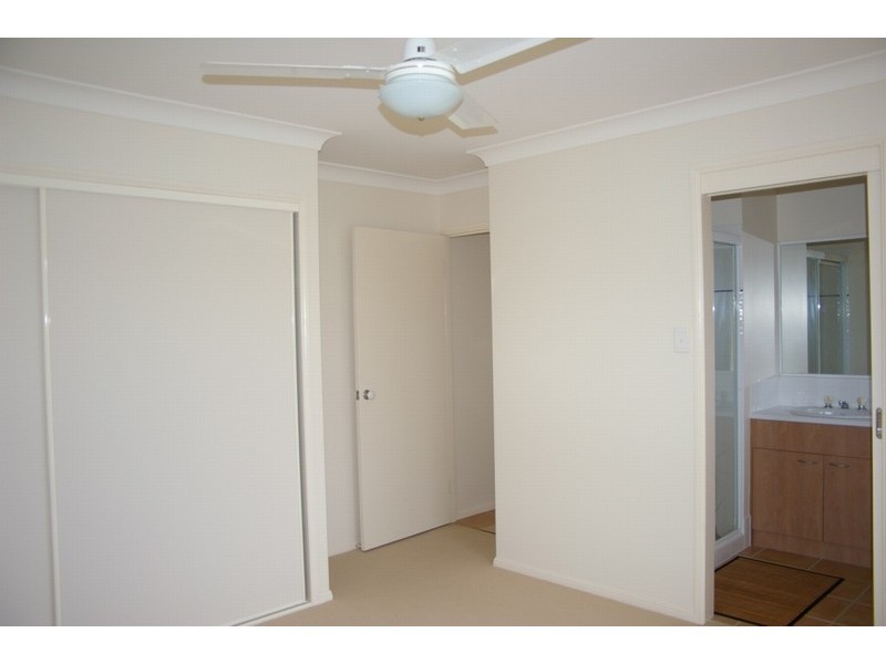 17 Samson Street, North Lakes QLD 4509