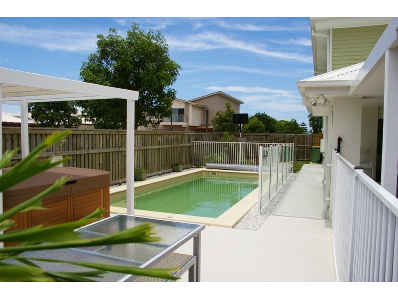 9 Wader Street, North Lakes QLD 4509