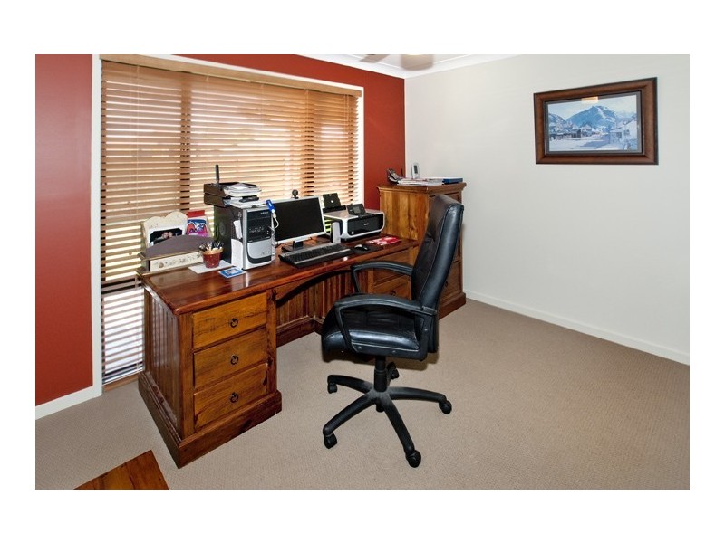 19 Peridot Crecent, Mango Hill QLD 4509