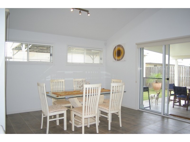 12 Creekside Drive, Narangba QLD 4504