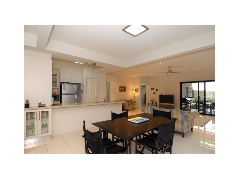 4 Senior Close, North Lakes QLD 4509