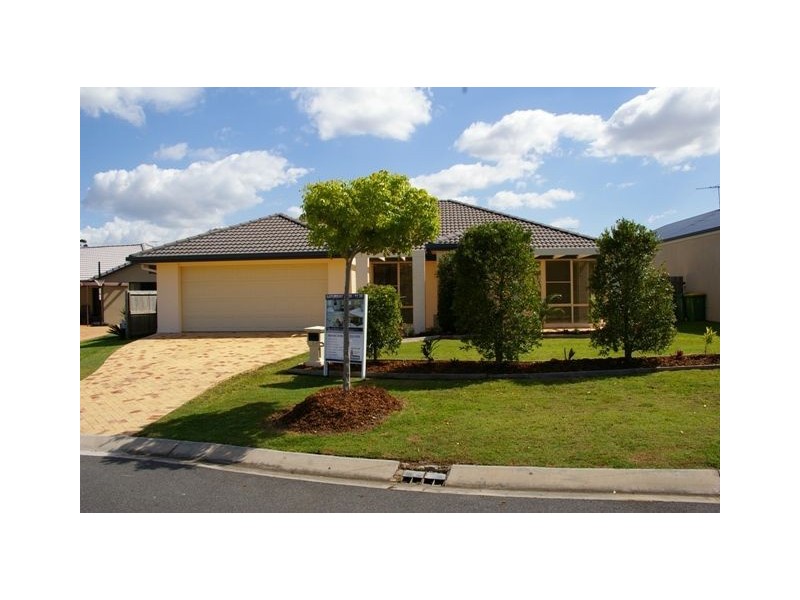 9 Albatross Close, North Lakes QLD 4509