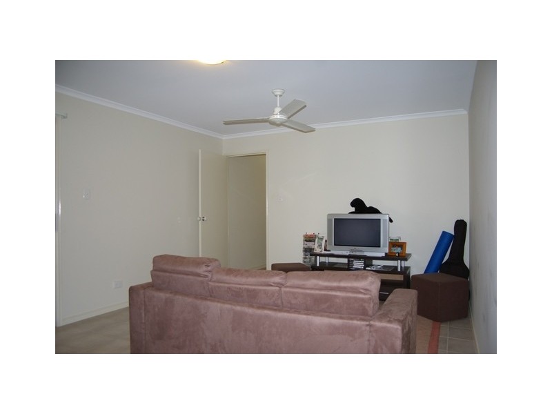 9 Albatross Close, North Lakes QLD 4509