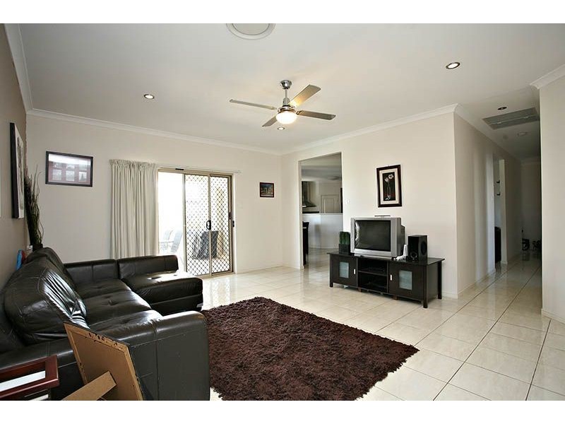 102 Possum Parade, North Lakes QLD 4509