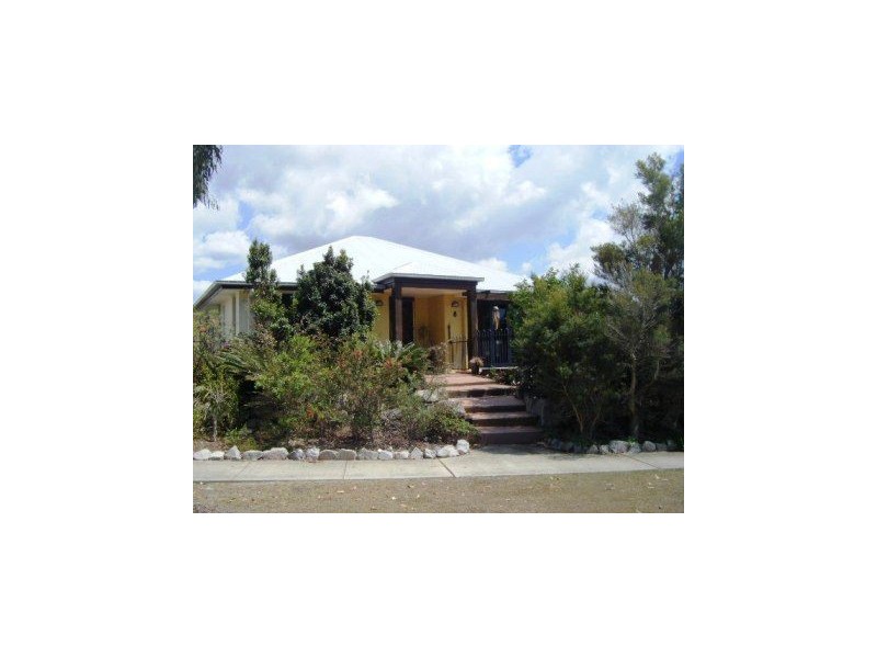 8 Auburn Lane, North Lakes QLD 4509