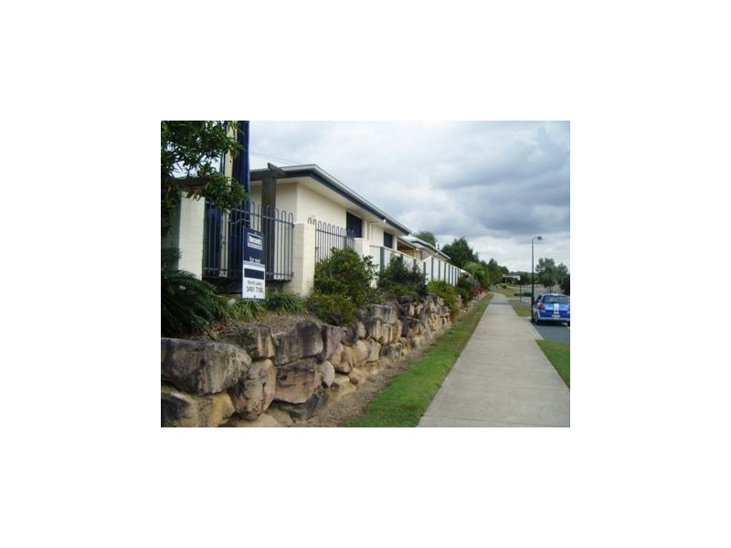 8 Auburn Lane, North Lakes QLD 4509