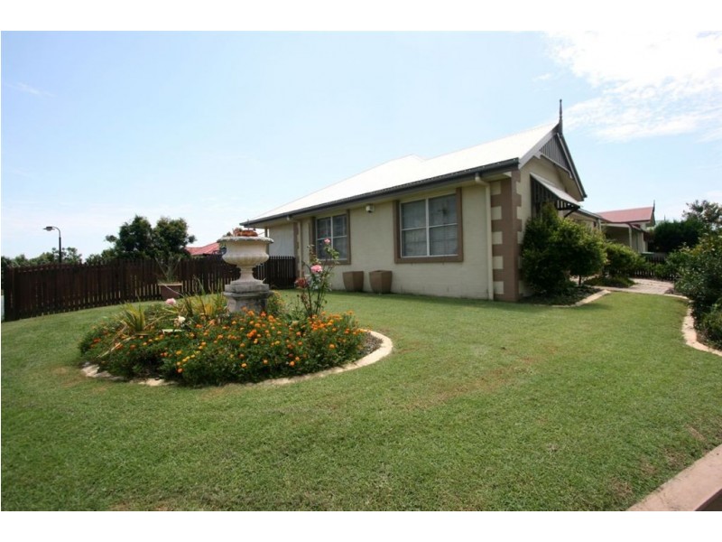 60 Cottonwood Circuit, North Lakes QLD 4509