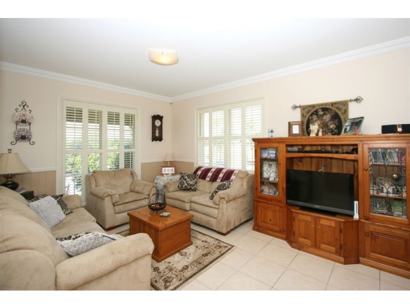 60 Cottonwood Circuit, North Lakes QLD 4509