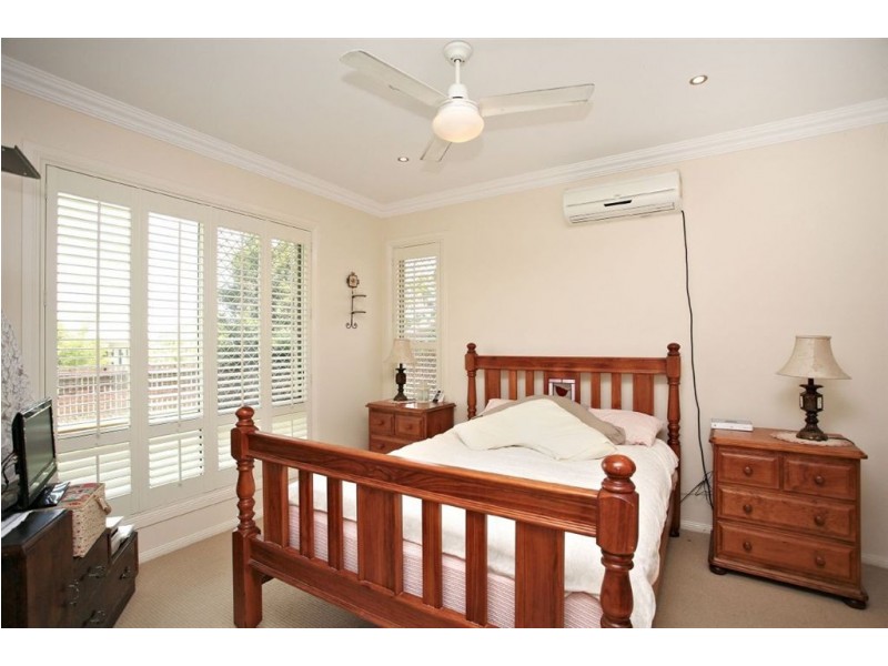 60 Cottonwood Circuit, North Lakes QLD 4509