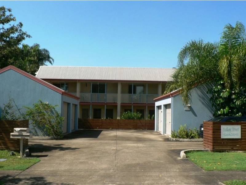 4/7 Bailey Street, Woody Point QLD 4019