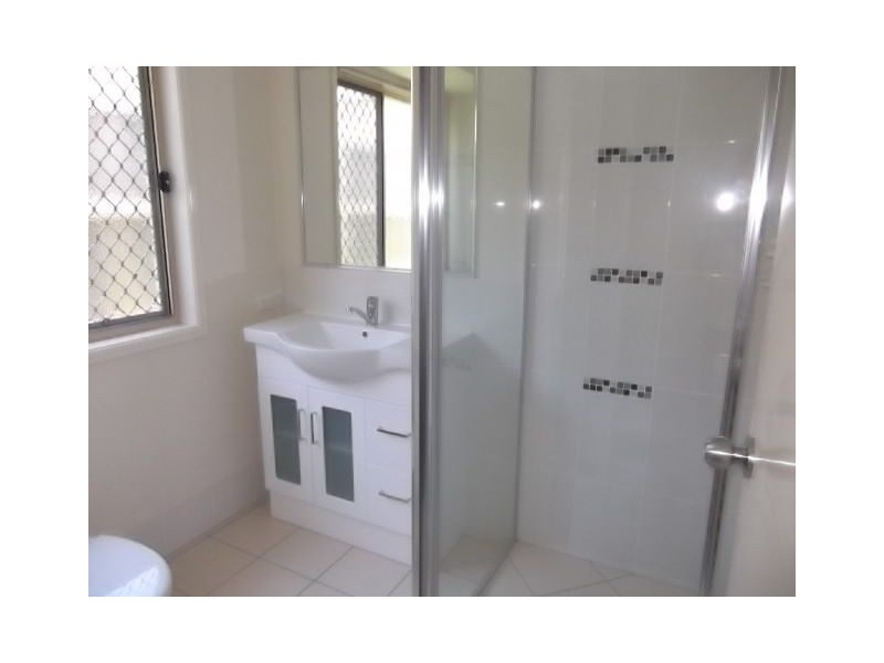 7 Edward Close, North Lakes QLD 4509