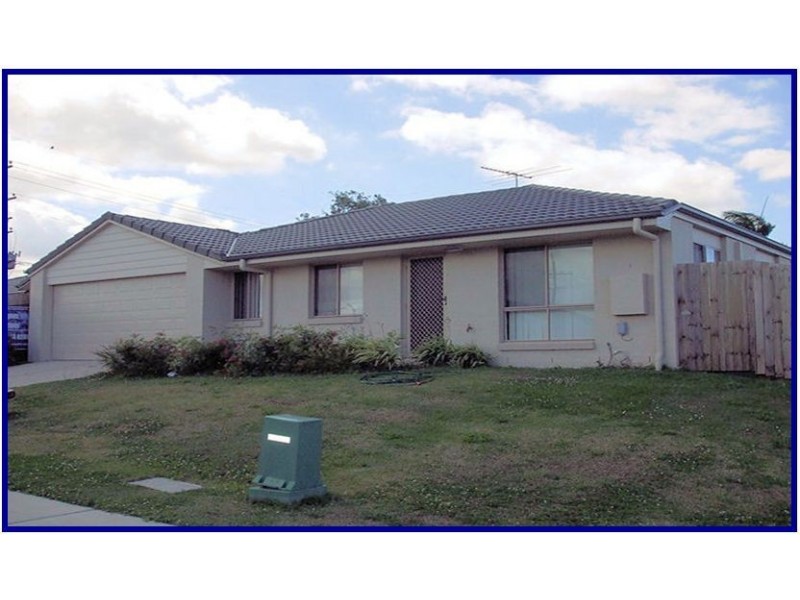 2/3 Whitlock Dr, Rothwell QLD 4022
