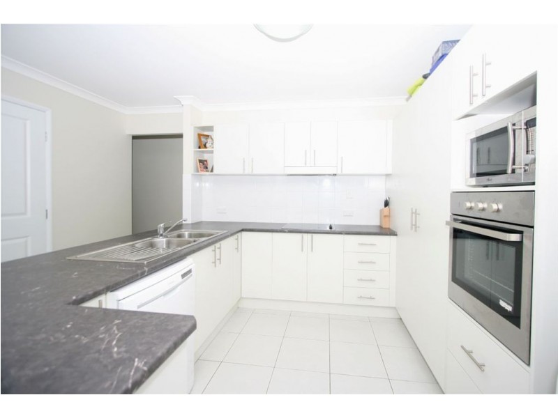 7 McKillop Street, Rothwell QLD 4022