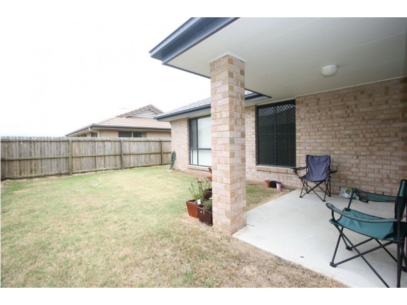 7 McKillop Street, Rothwell QLD 4022