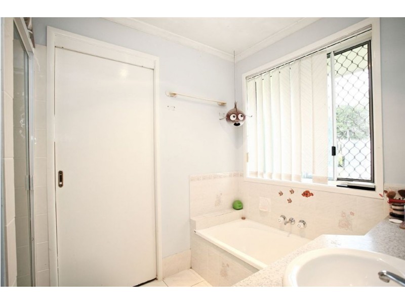 5 Kristy Court, Morayfield QLD 4506