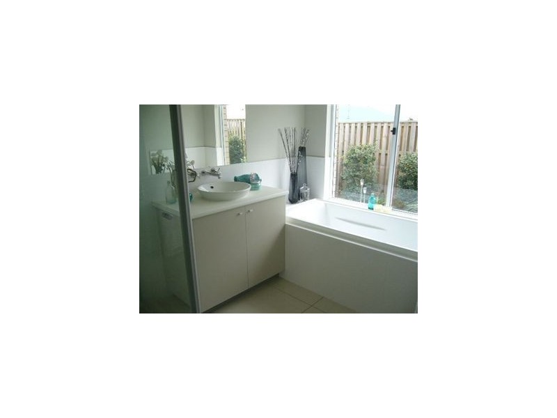 17 Gleeson, North Lakes QLD 4509