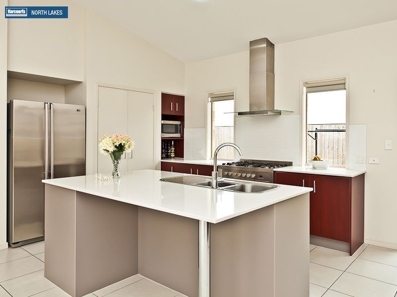 7 Ningaui Crescent, North Lakes QLD 4509