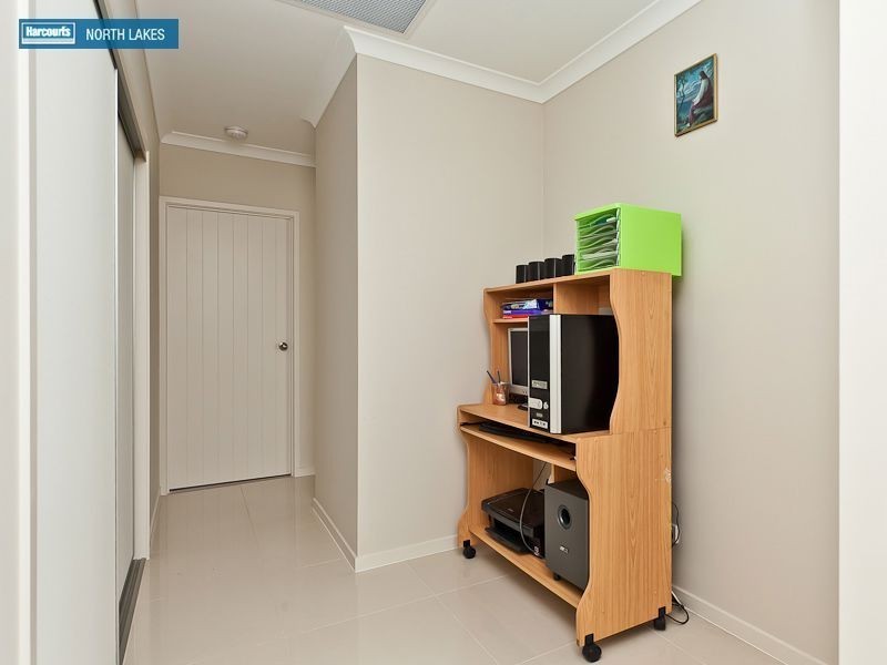 70 Daintree Cct, North Lakes QLD 4509