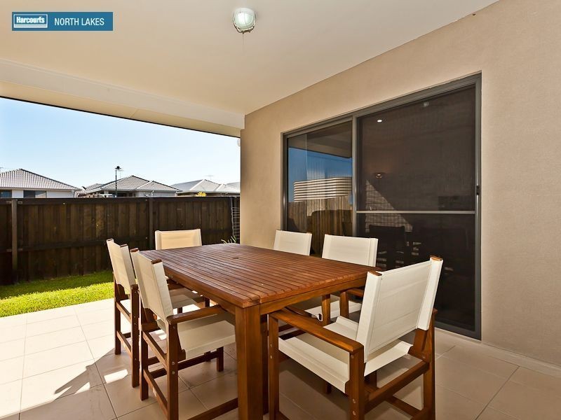 70 Daintree Cct, North Lakes QLD 4509