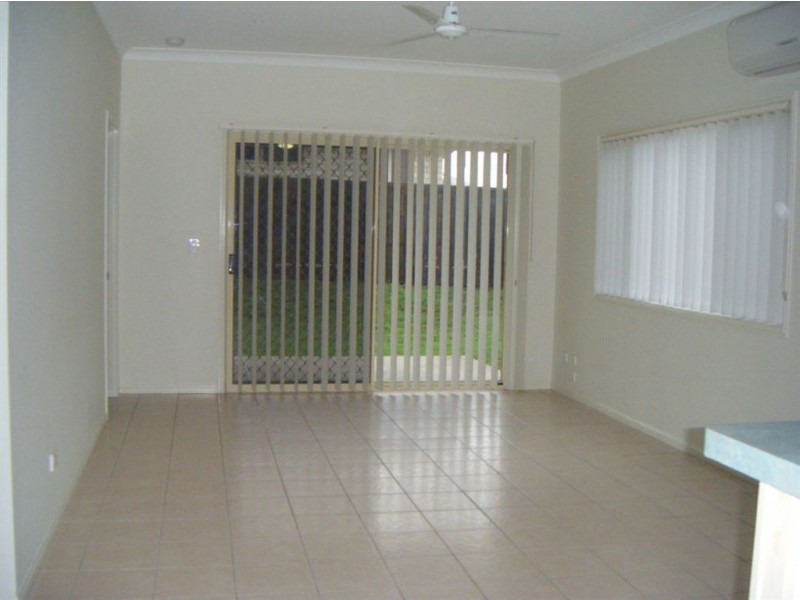 3 Cedar, North Lakes QLD 4509