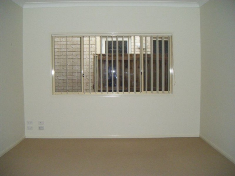 3 Cedar, North Lakes QLD 4509