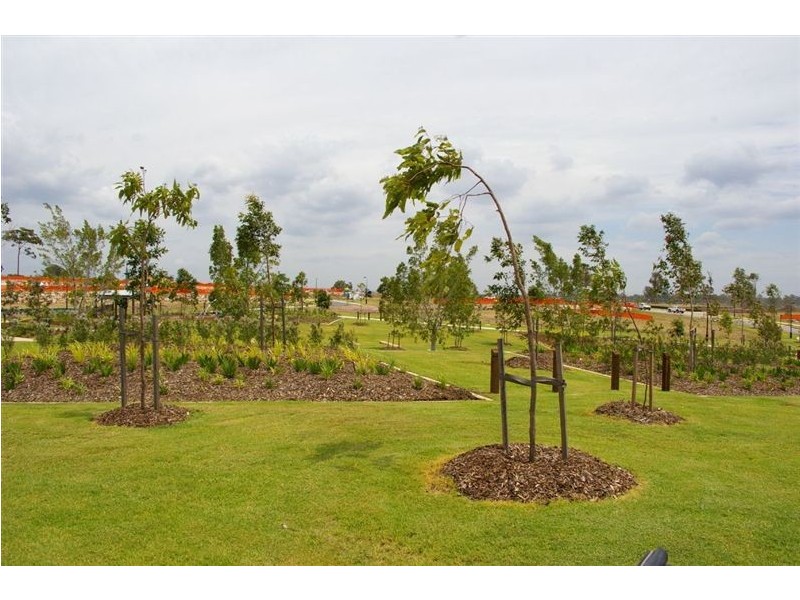 1/7 First Street, North Lakes QLD 4509