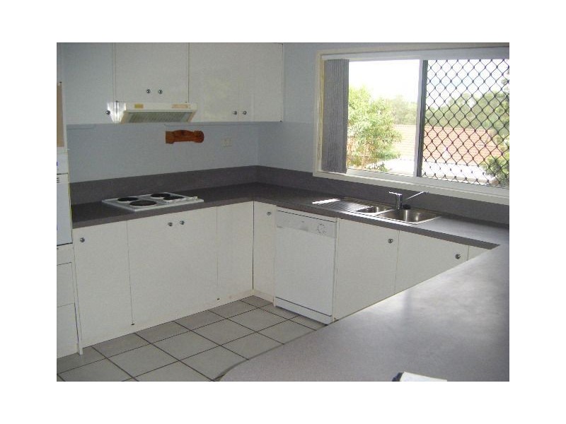 7 Stacey Court, Kallangur QLD 4503