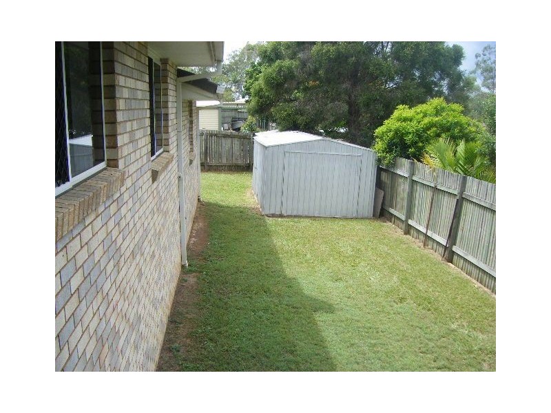 7 Stacey Court, Kallangur QLD 4503