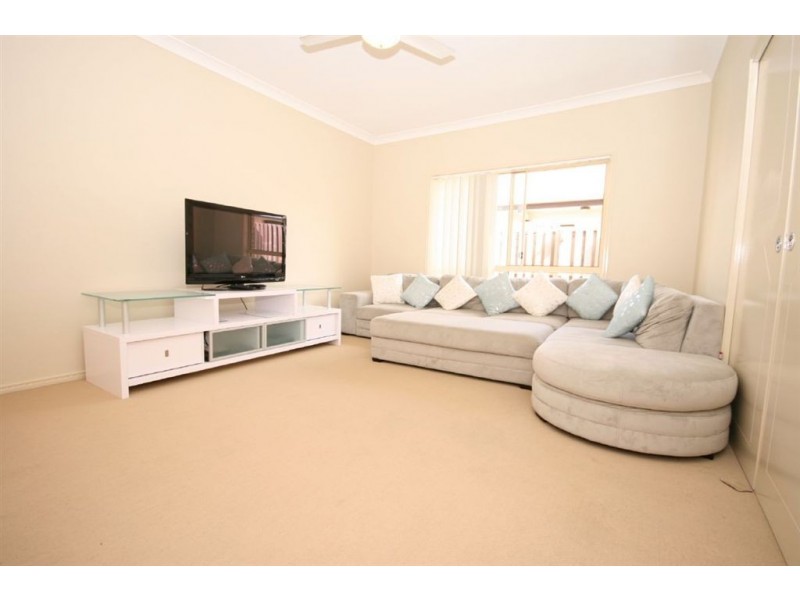 8 Dingo, North Lakes QLD 4509
