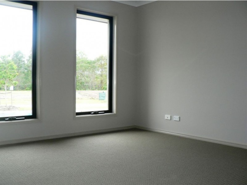 25 Morfontaine Street, North Lakes QLD 4509