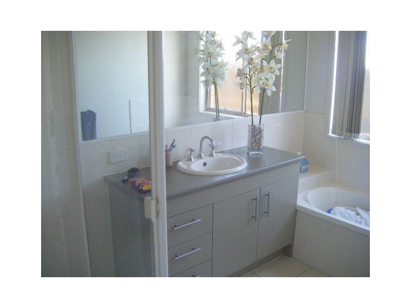 23 Dusky Street, North Lakes QLD 4509