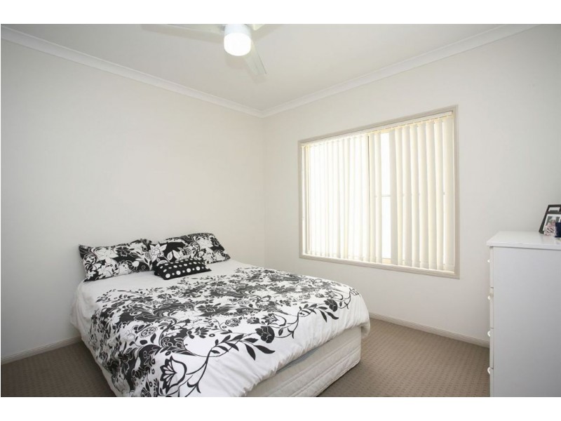 20 Echidna Parade, North Lakes QLD 4509