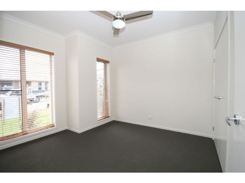 North Lakes QLD 4509