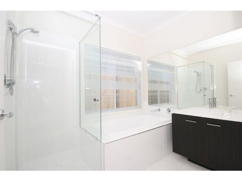 North Lakes QLD 4509