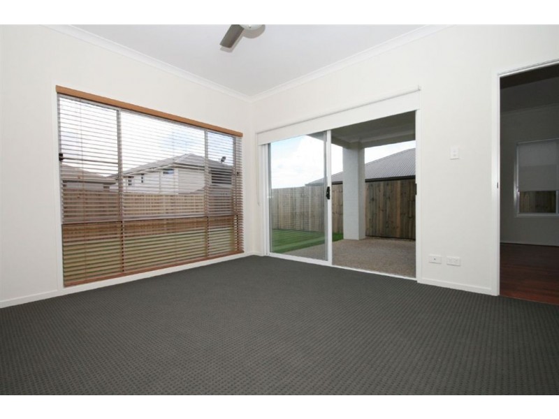 North Lakes QLD 4509