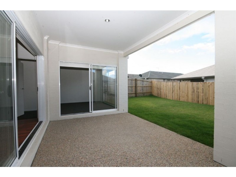 North Lakes QLD 4509