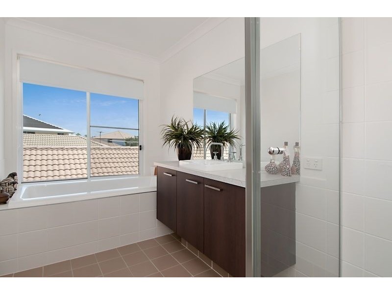 9 Wader Street, North Lakes QLD 4509