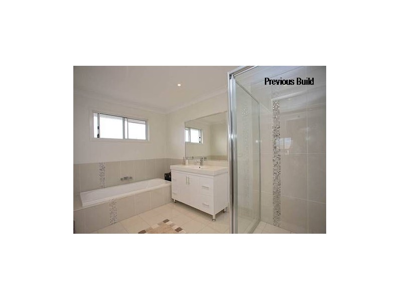 30 Sears Parade, North Lakes QLD 4509