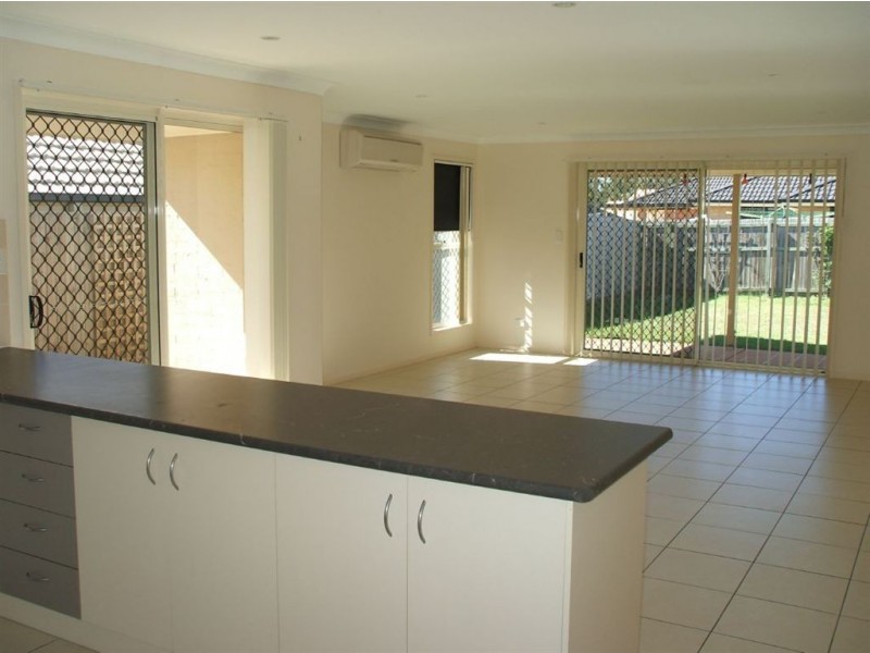 18 Canundra Street, North Lakes QLD 4509