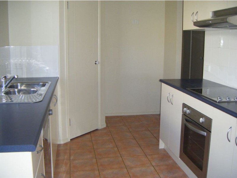 5 Pandorea, North Lakes QLD 4509