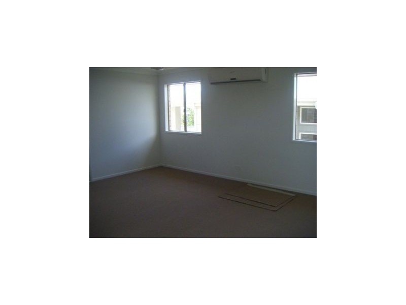 12 Franklin Street, North Lakes QLD 4509