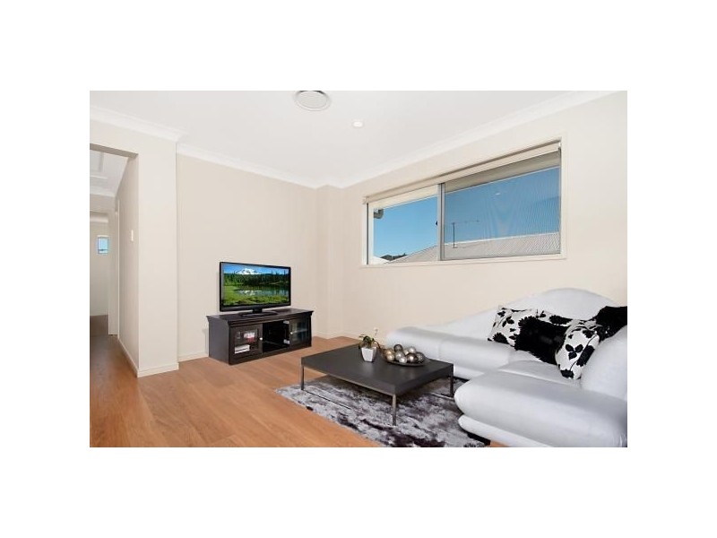 14 Planigale Crescent, North Lakes QLD 4509