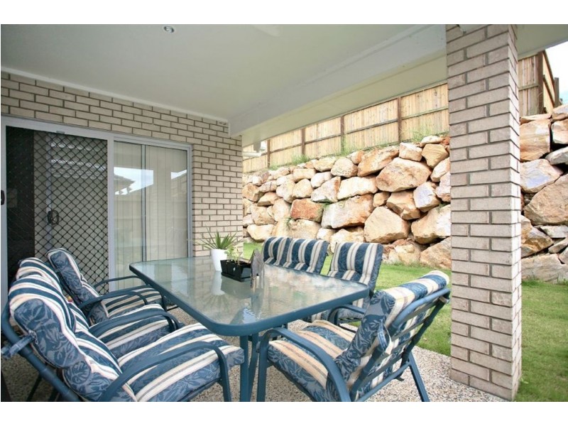 7 Severn Crescent, North Lakes QLD 4509