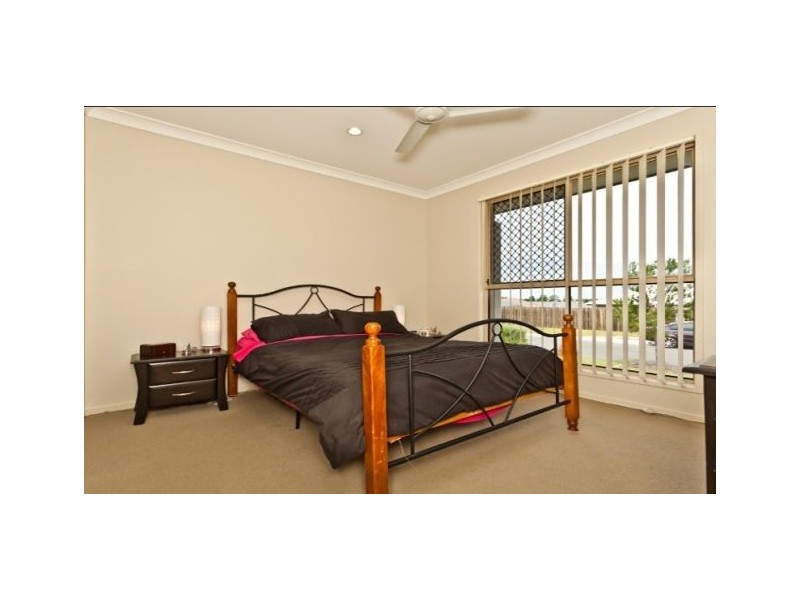 18 Player Street, North Lakes QLD 4509