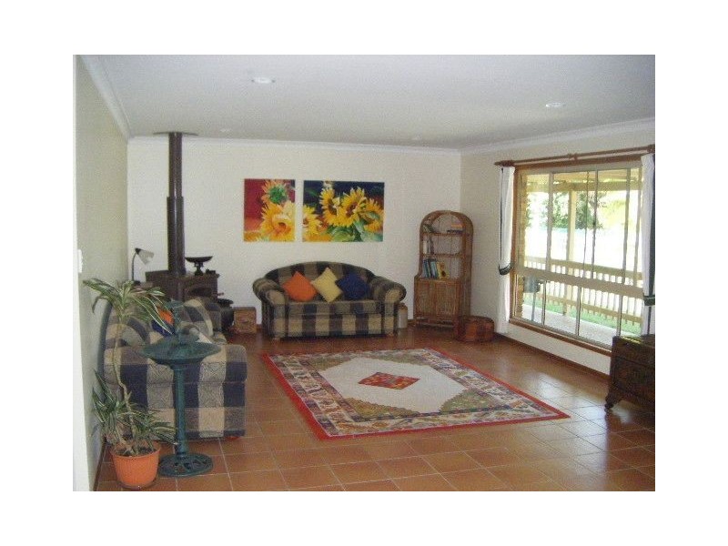 8 Burralong Court, Burpengary QLD 4505