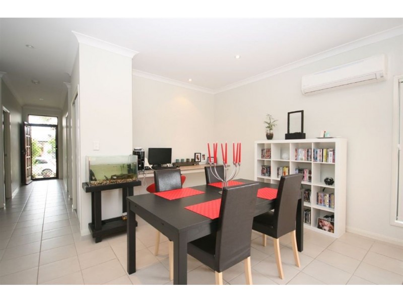 15 Wallaby Street, North Lakes QLD 4509