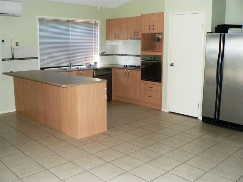 41 Heathcote Ave, North Lakes QLD 4509