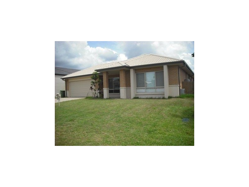 8 Wallaby Street, North Lakes QLD 4509