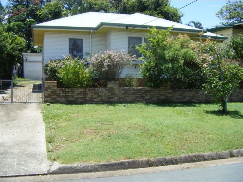 26 Shields Street, Redcliffe QLD 4020